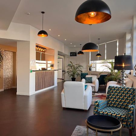 Hotel Le Keroman โลริอ็อง ภายนอก รูปภาพ