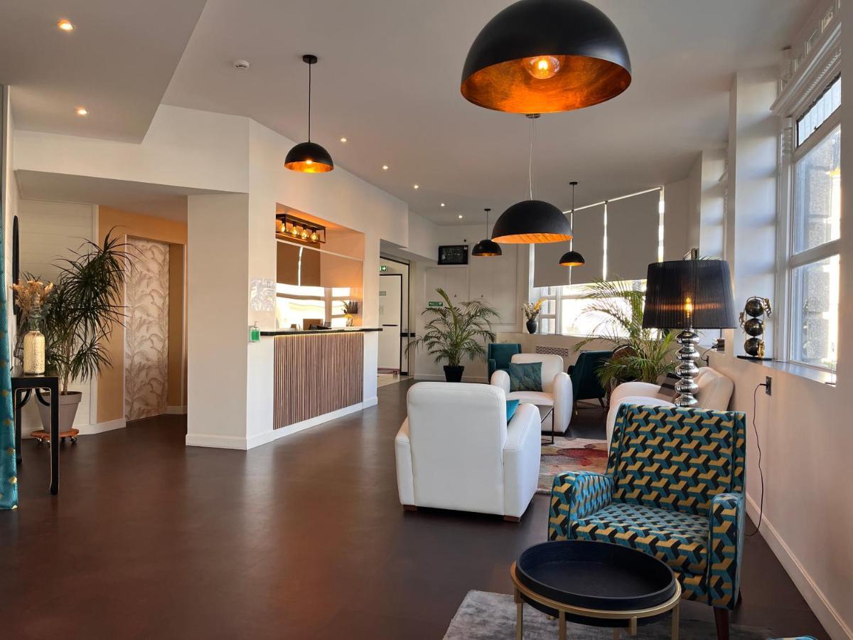 Hotel Le Keroman โลริอ็อง ภายนอก รูปภาพ