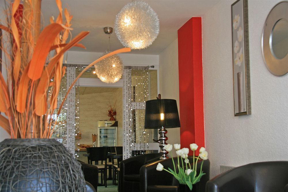 Hotel Le Keroman โลริอ็อง ภายนอก รูปภาพ