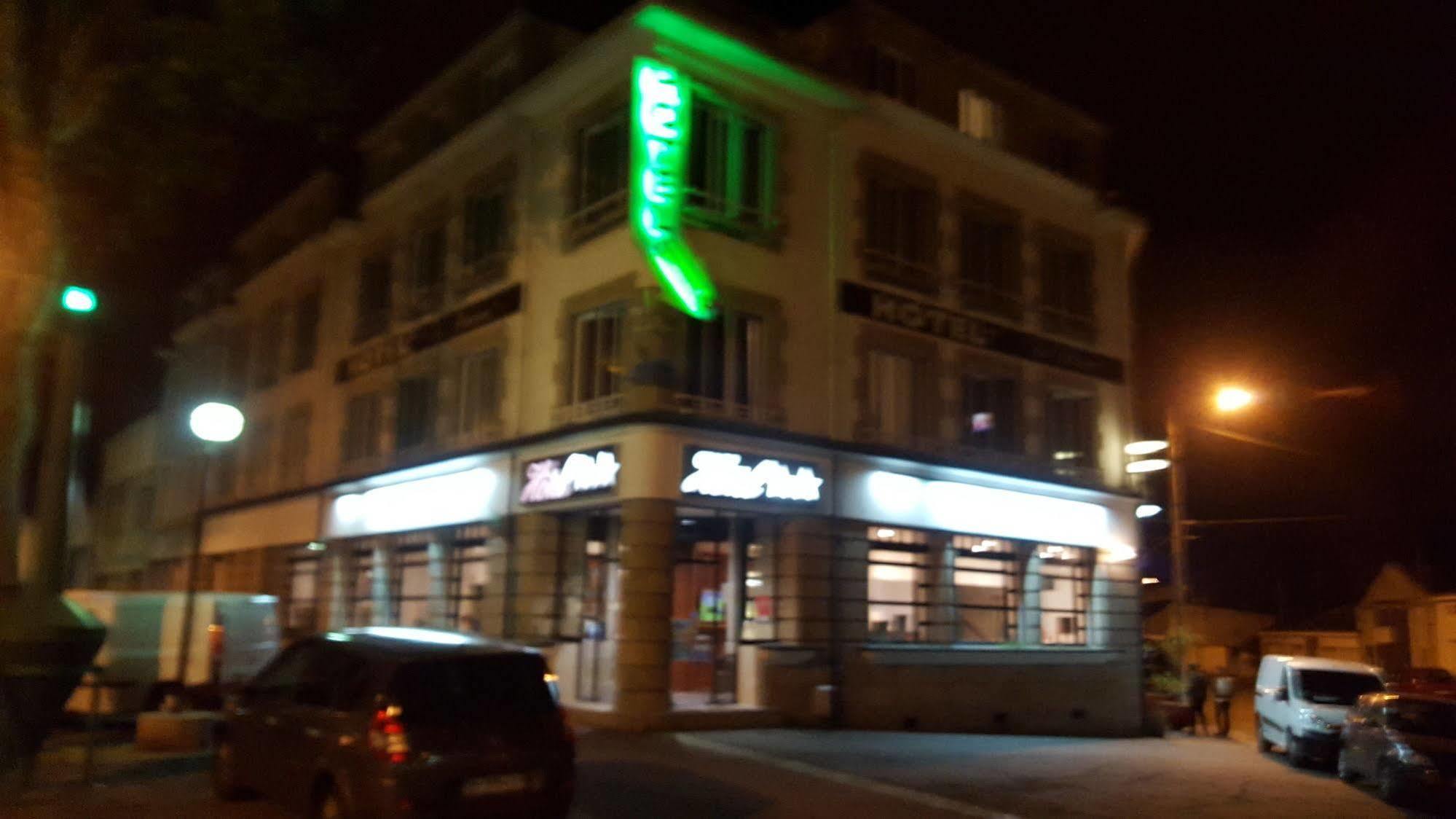 Hotel Le Keroman โลริอ็อง ภายนอก รูปภาพ