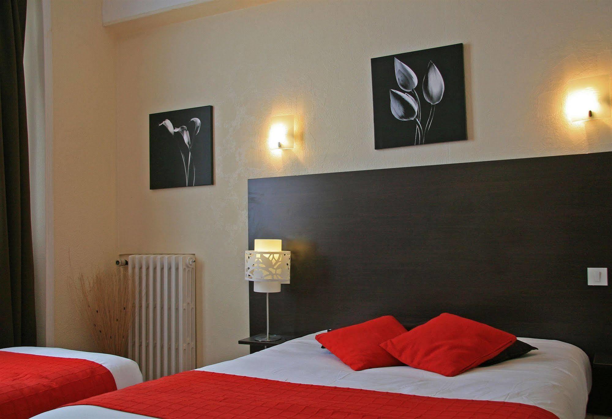 Hotel Le Keroman โลริอ็อง ภายนอก รูปภาพ